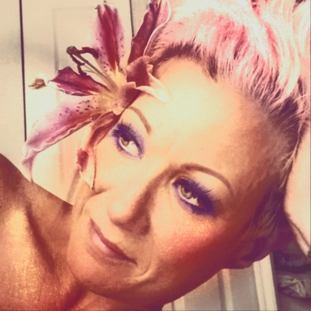 Meet your Posher, Shilo